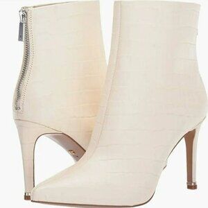 Kenneth Cole White Crocodile Print Heeled Ankle Boots